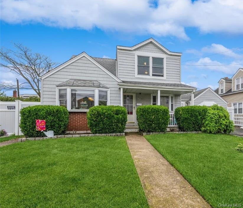 64 Kent Rd., Island Park, NY 11558