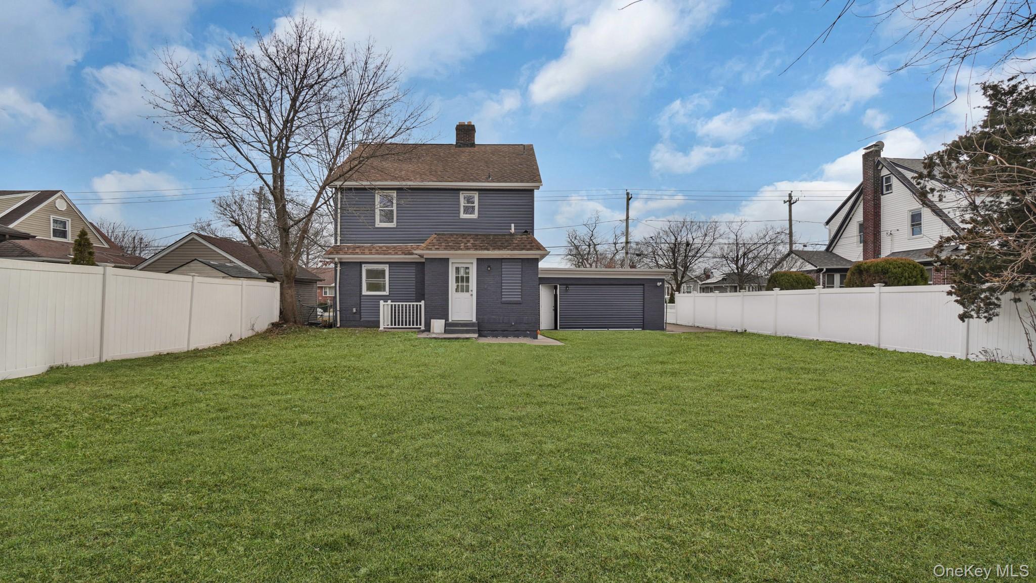 39 Acacia Avenue, Hempstead, NY 11550