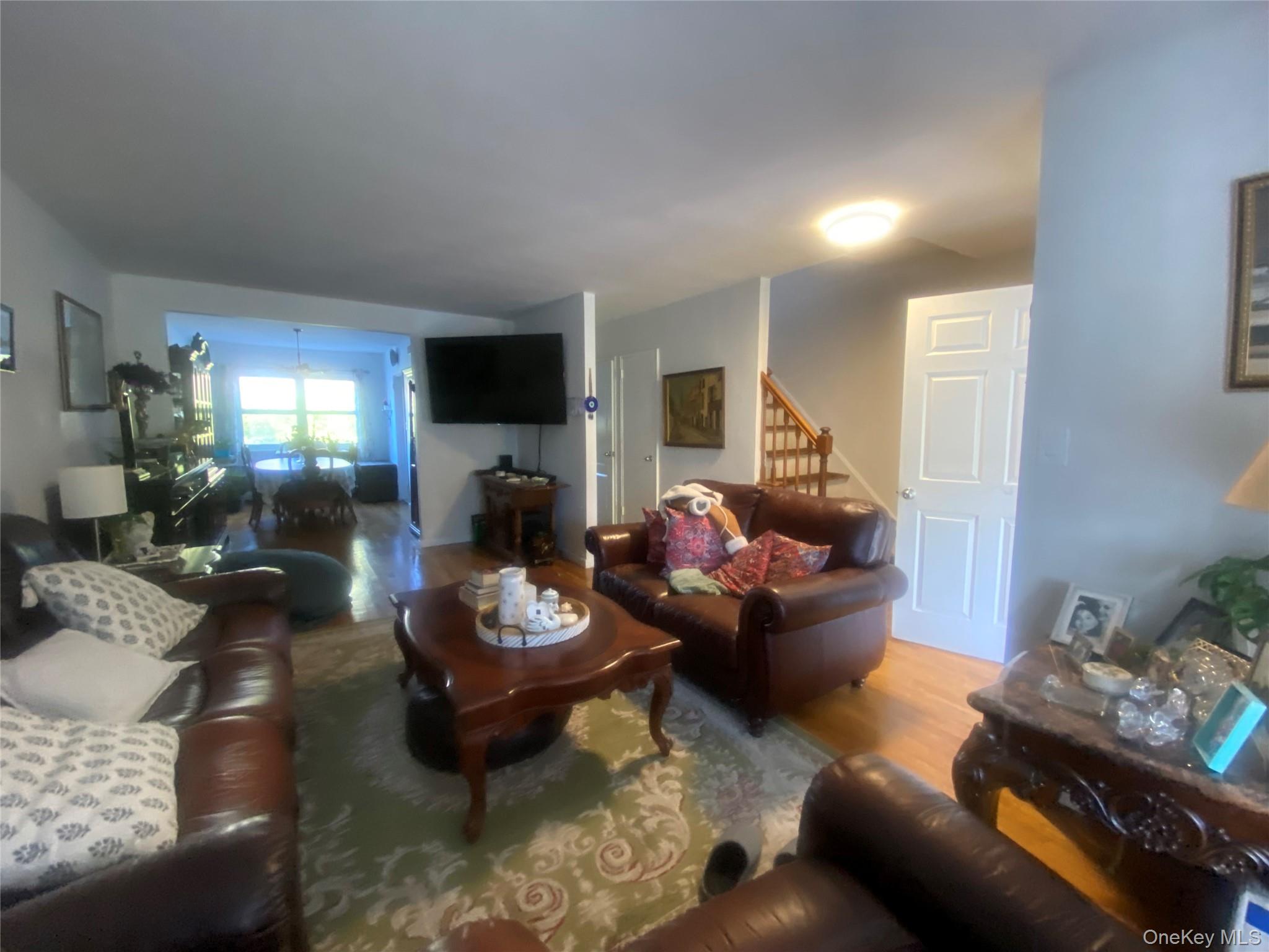 3052 80 St, East Elmhurst, NY 11370