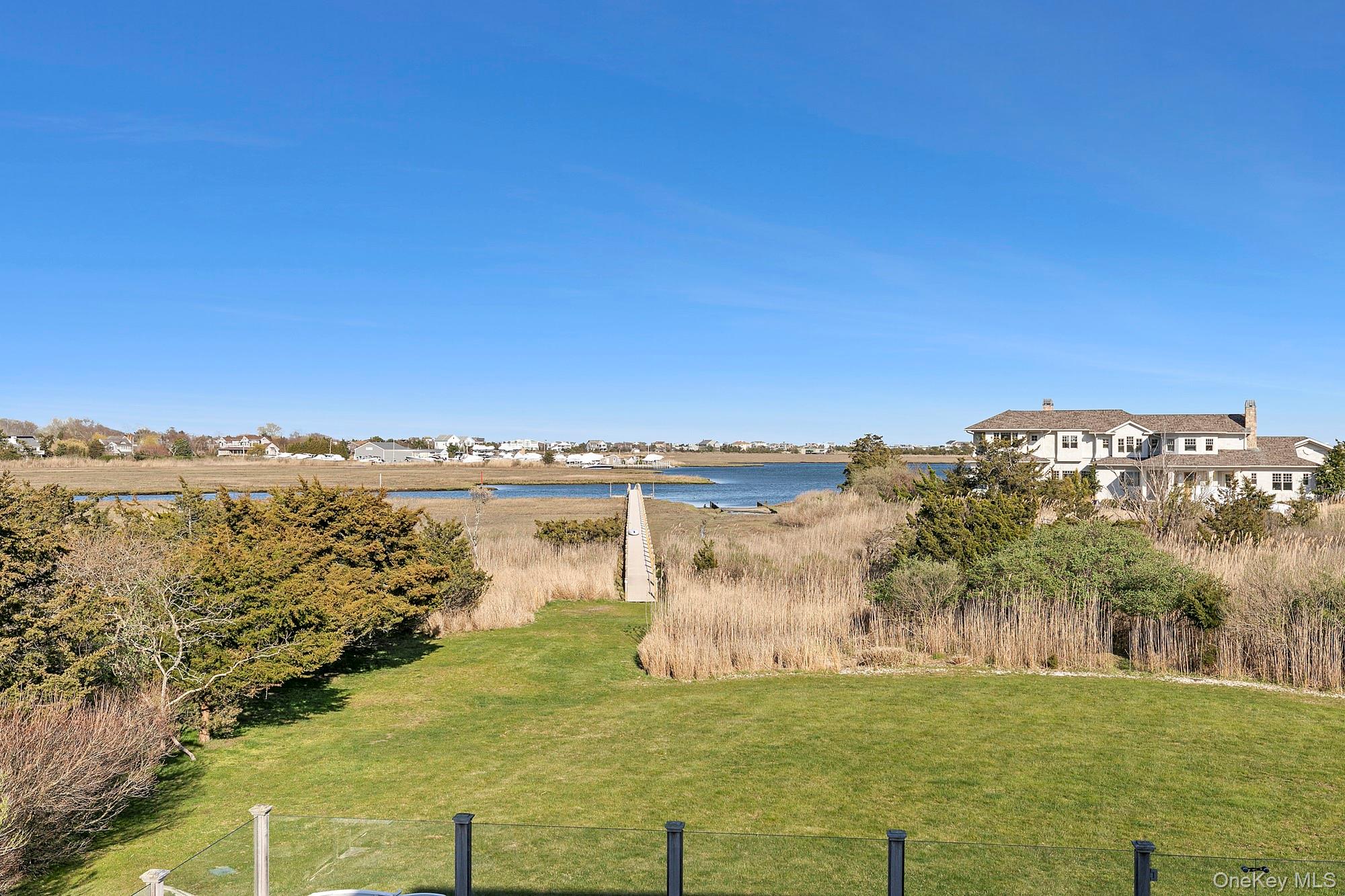 3 Old Meadow Bend, Westhampton Beach, NY 11978