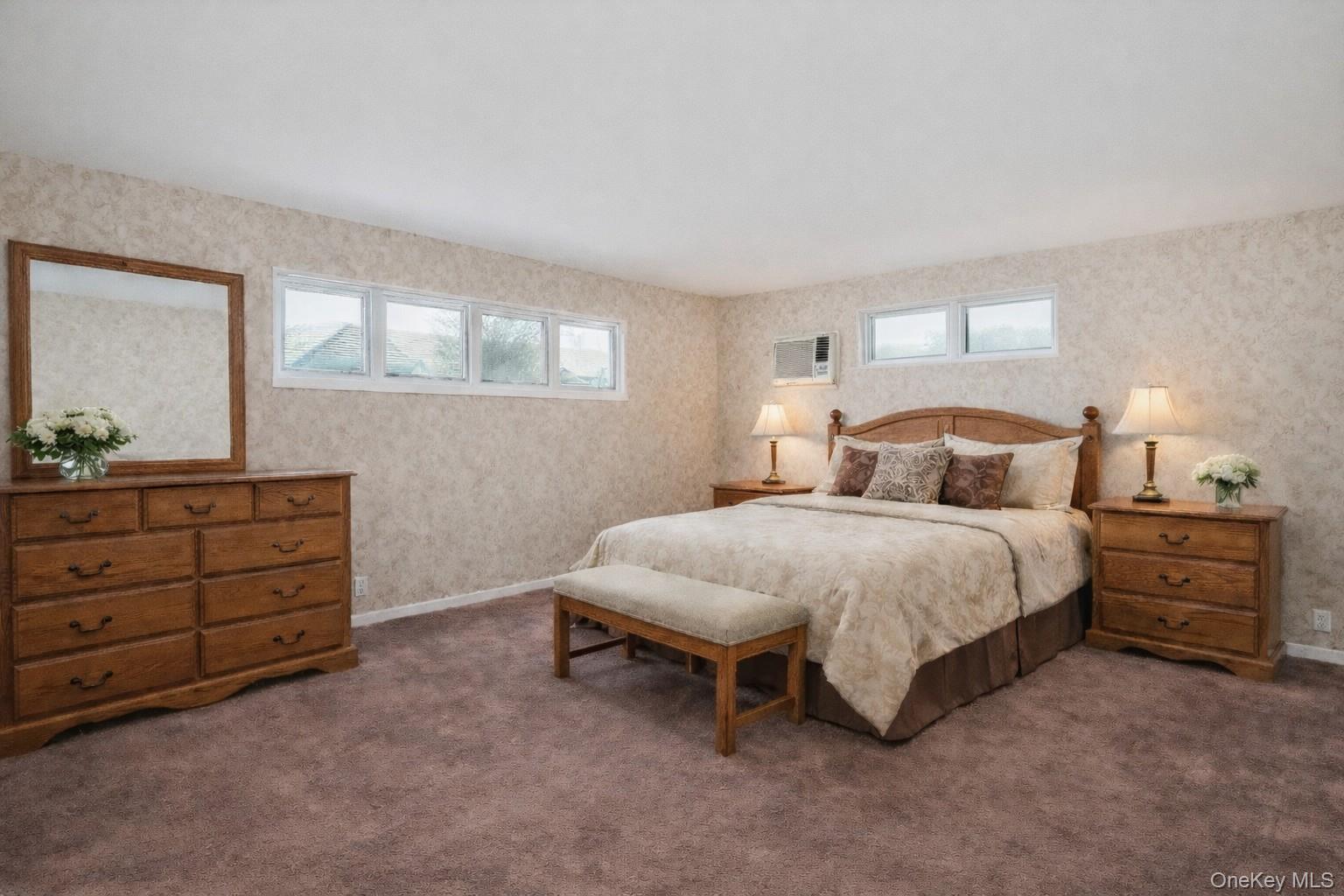 47 Vincent Road, Hicksville, NY 11801