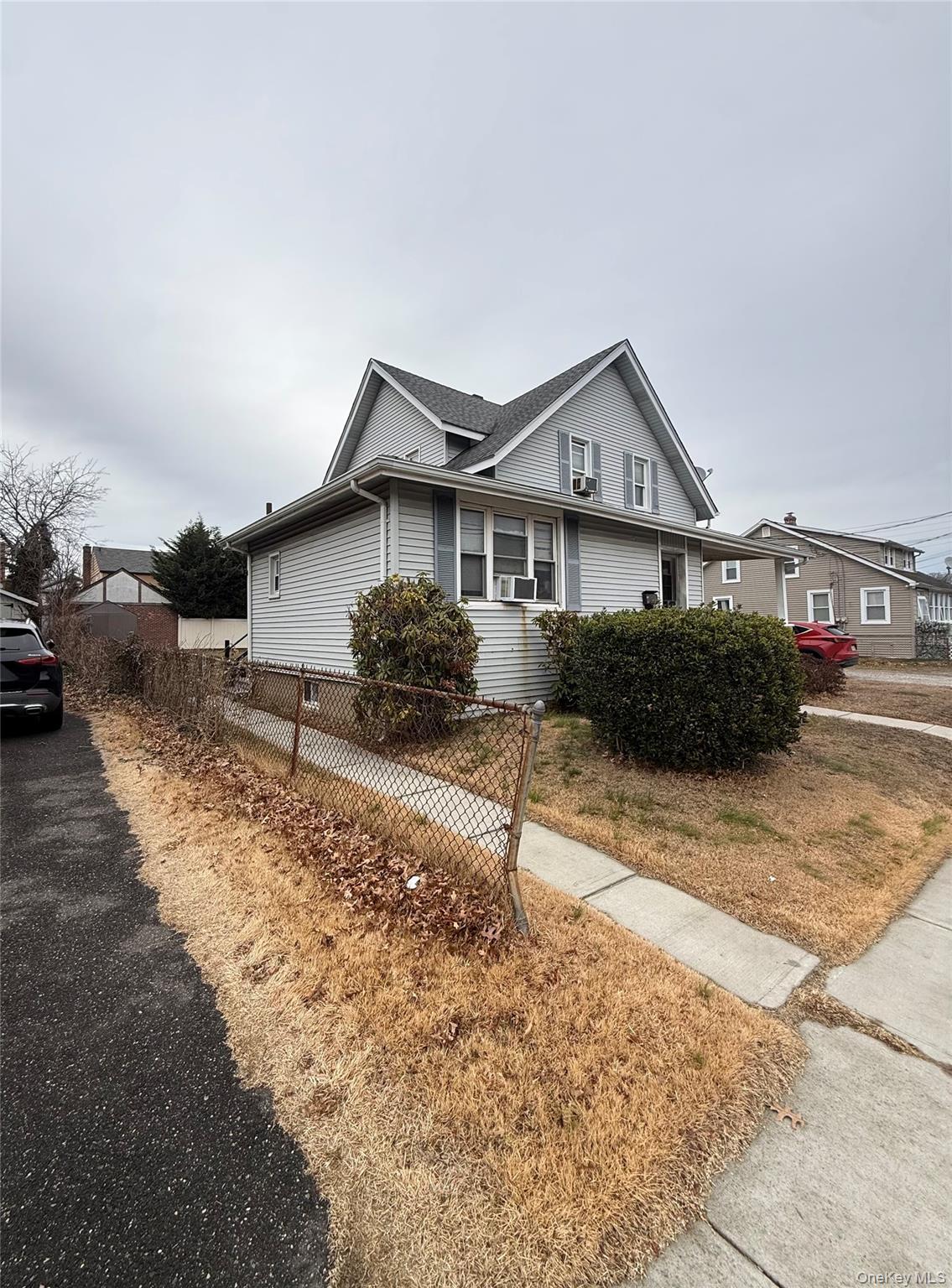 15 Water Street, Rockville Centre, NY 11570