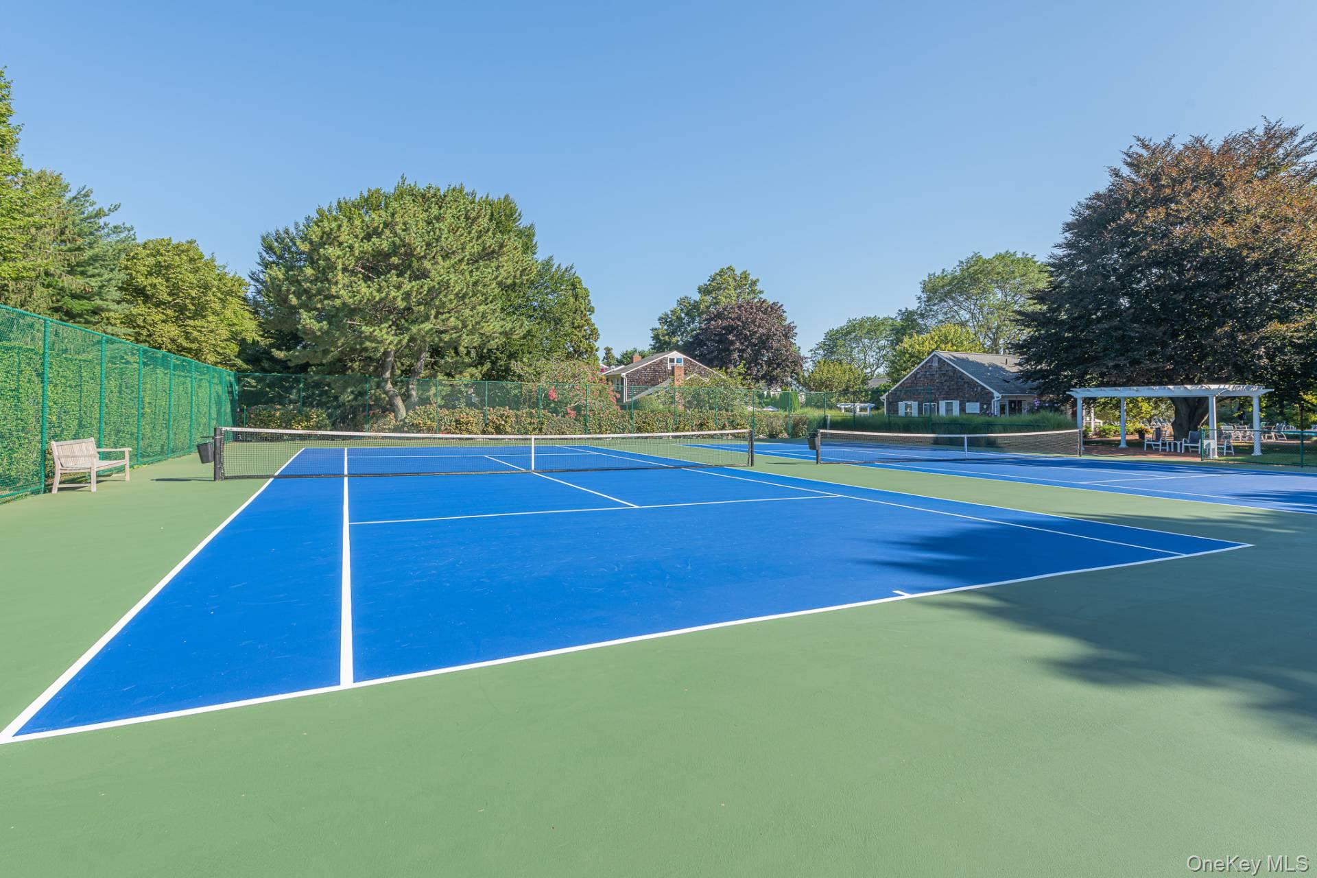 570 Hampton Road, Southampton, NY 11968