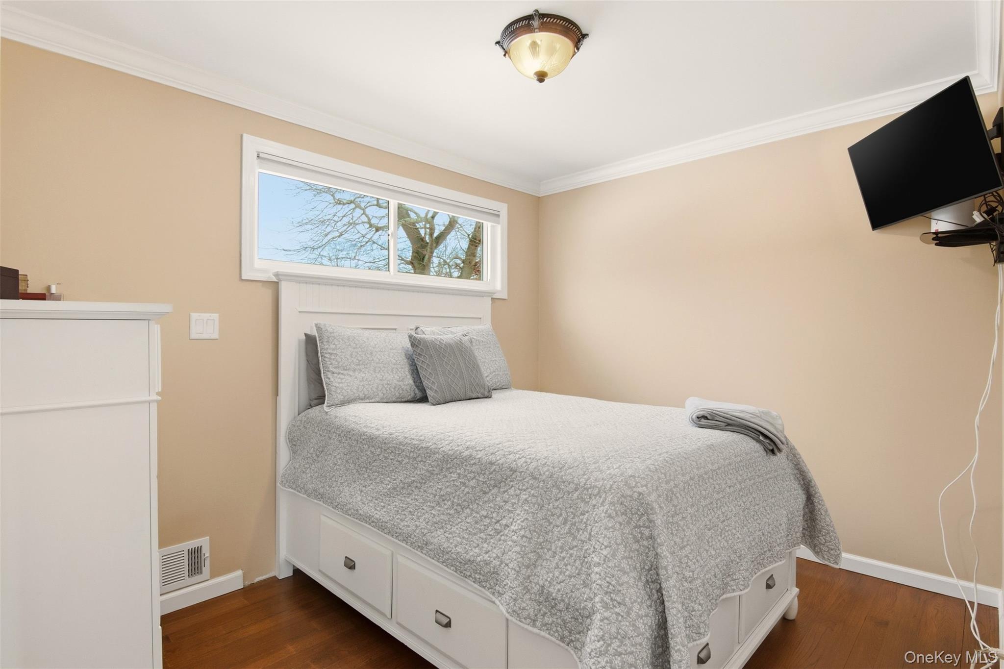 323 Broadway, Port Jefferson Station, NY 11776