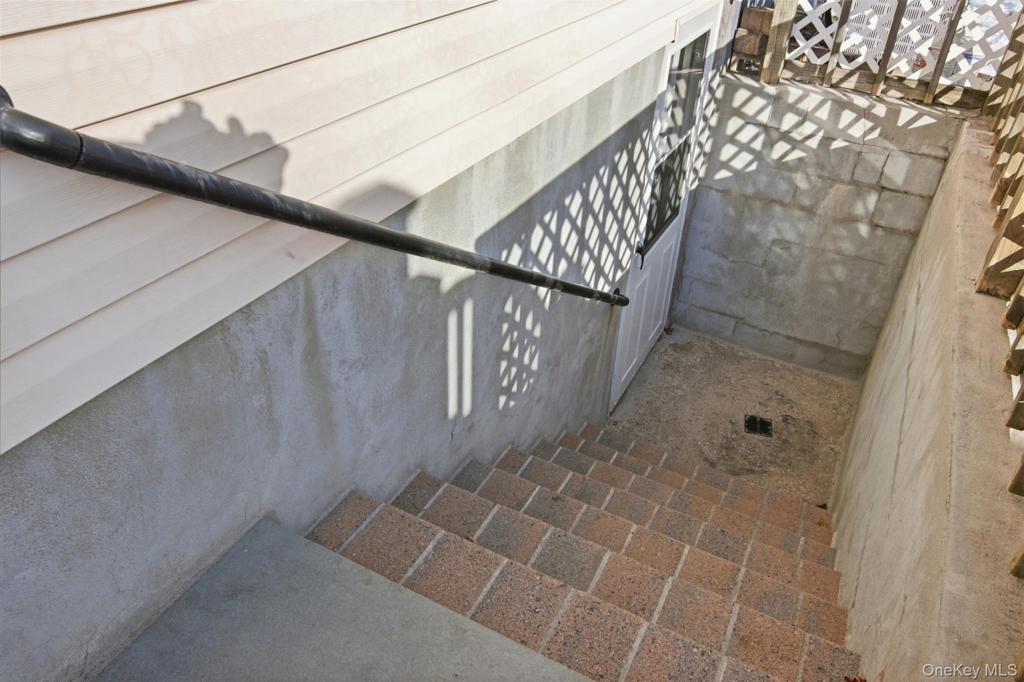 323 Broadway, Port Jefferson Station, NY 11776