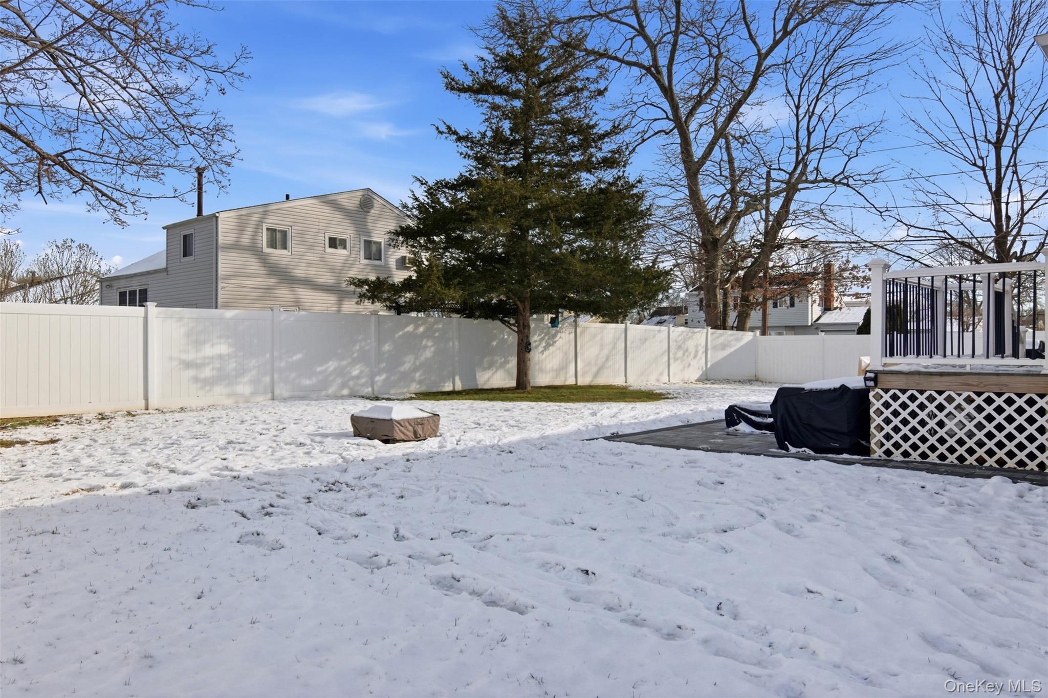 323 Broadway, Port Jefferson Station, NY 11776