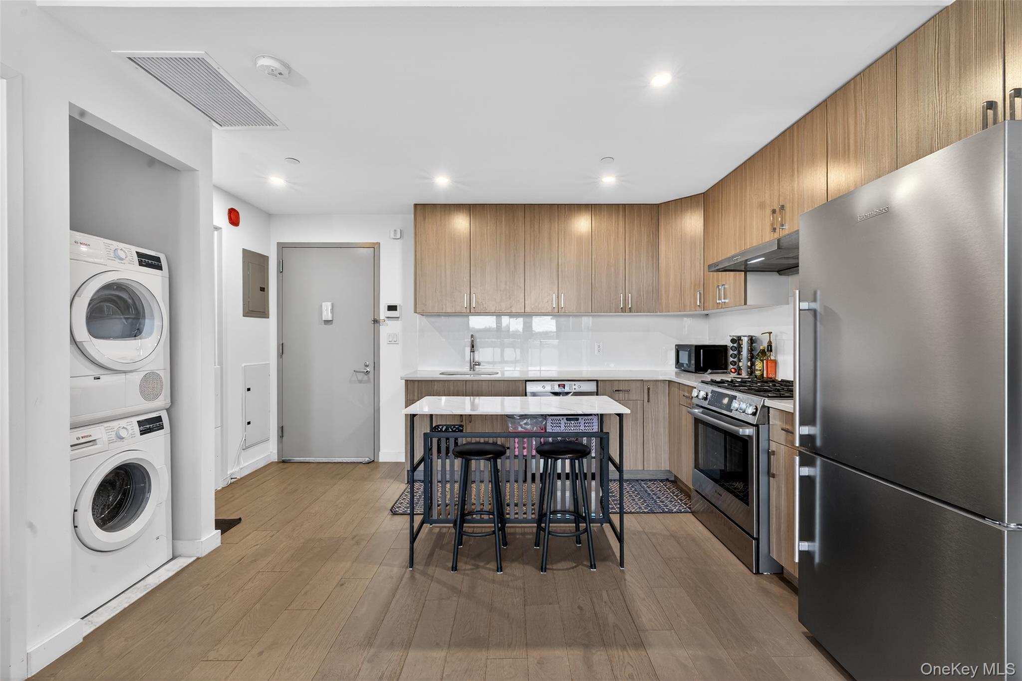 8808 Justice Avenue # 6G, Elmhurst, NY 11373