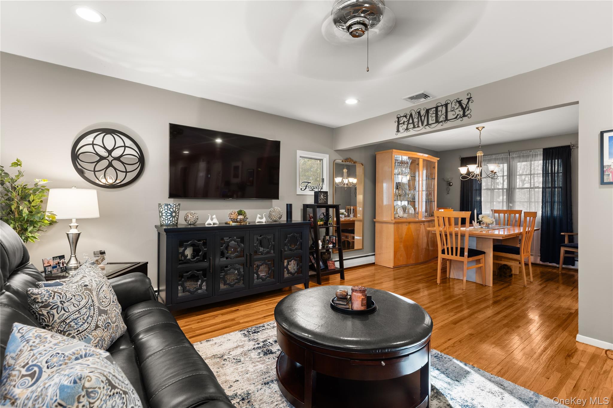 152 Keswick Drive, East Islip, NY 11730