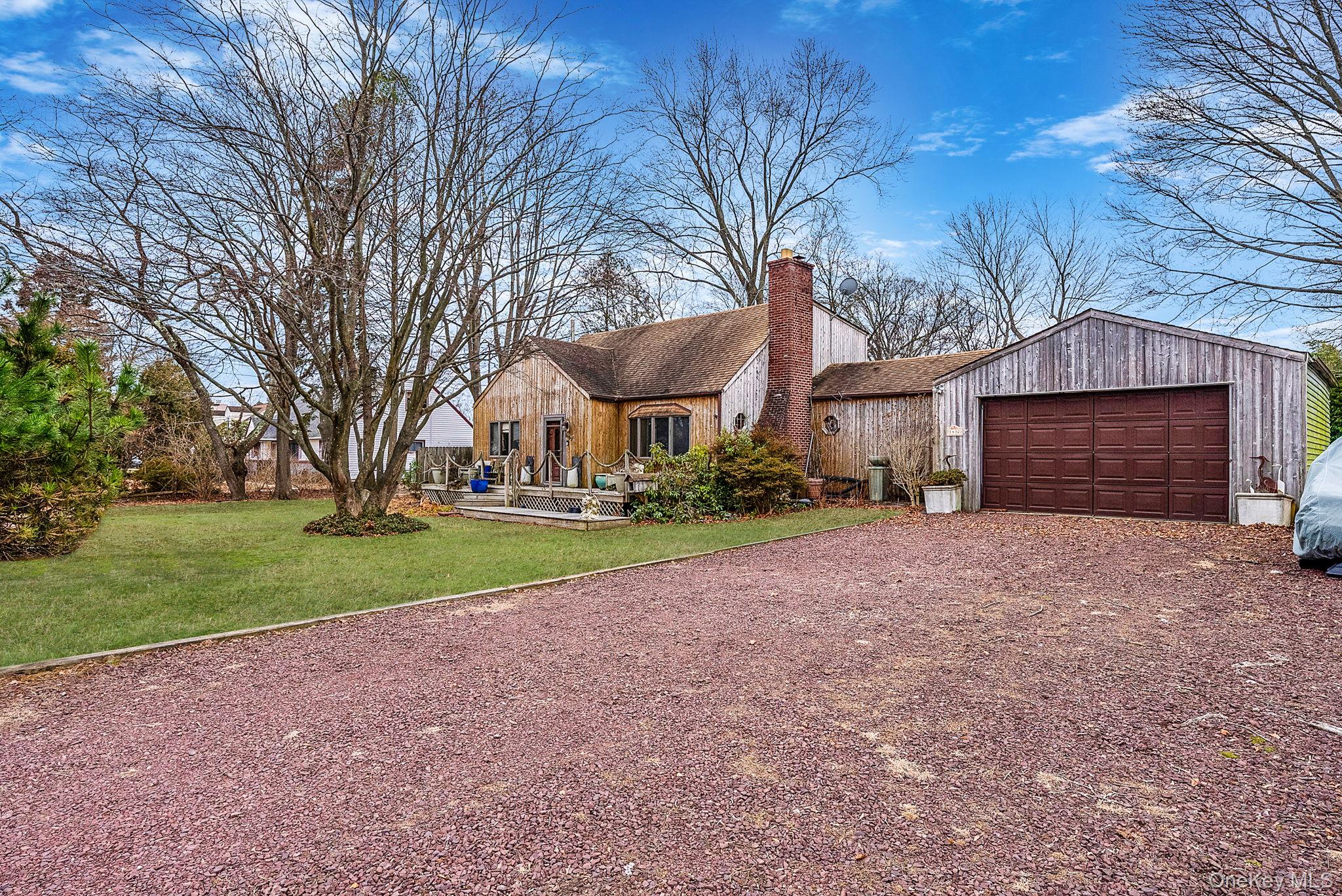 1432 Gardiner Drive, Bay Shore, NY 11706