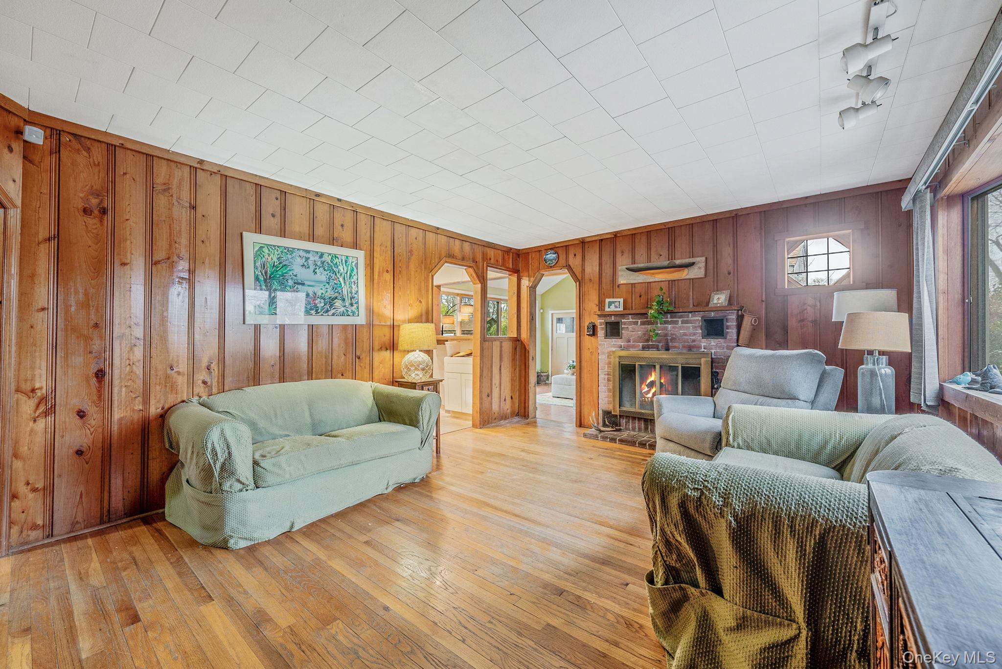 1432 Gardiner Drive, Bay Shore, NY 11706