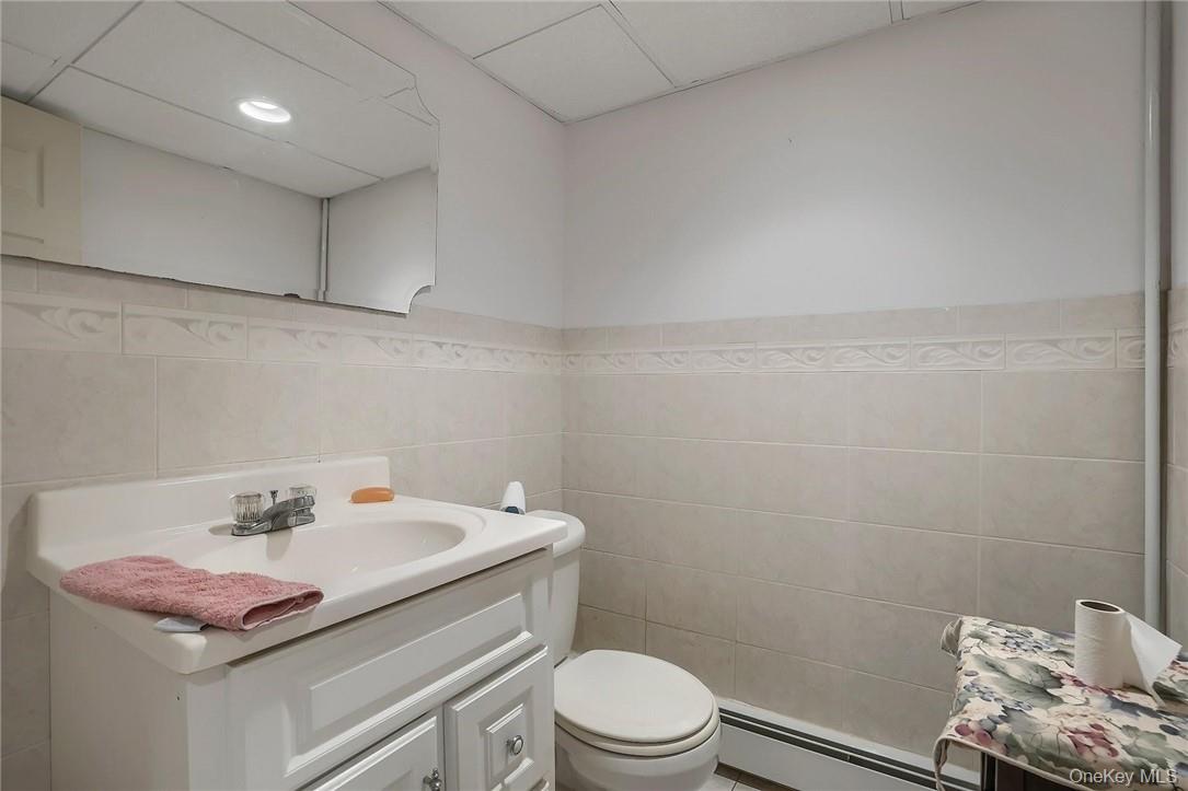 16 Hamilton Drive, Hopewell Junction, NY 12533