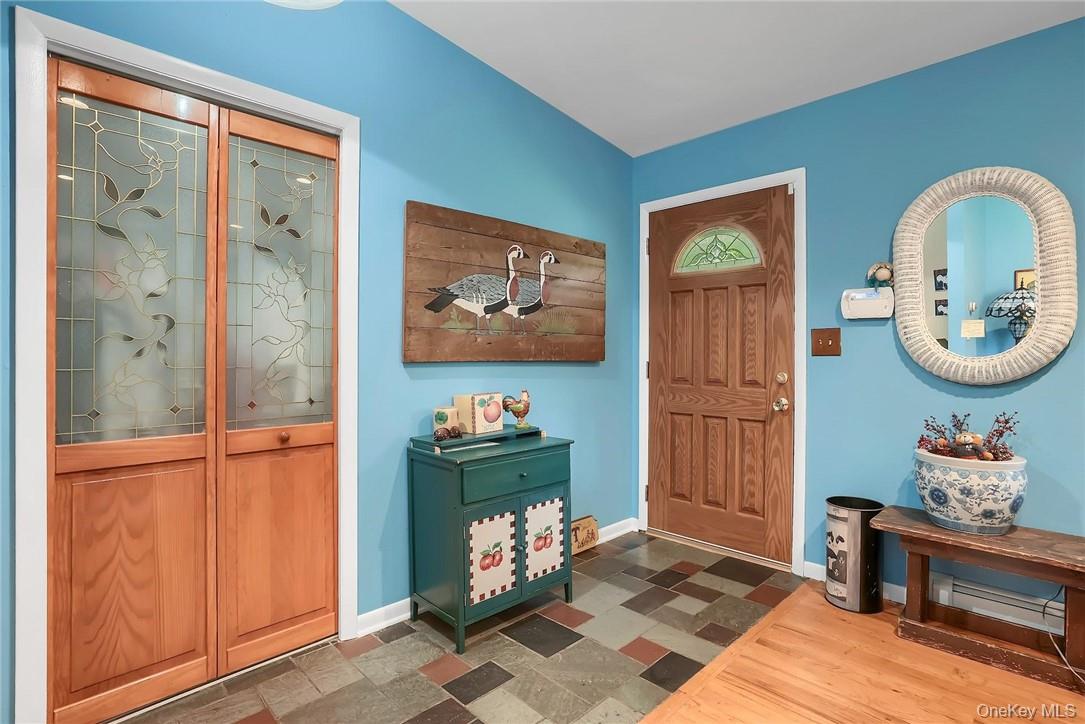 16 Hamilton Drive, Hopewell Junction, NY 12533