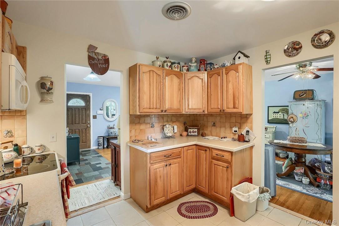 16 Hamilton Drive, Hopewell Junction, NY 12533