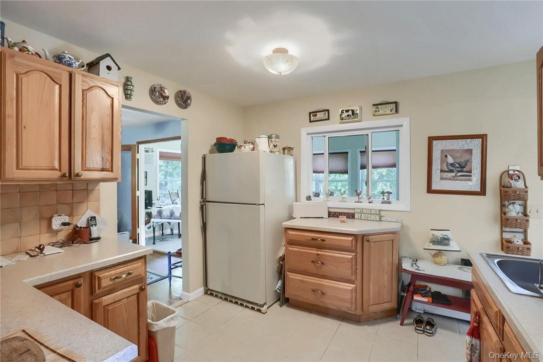 16 Hamilton Drive, Hopewell Junction, NY 12533