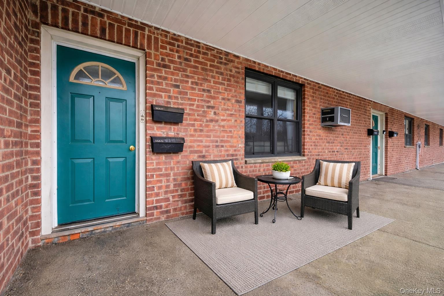 196-72 69th Ave # 1 FL, Fresh Meadows, NY 11365