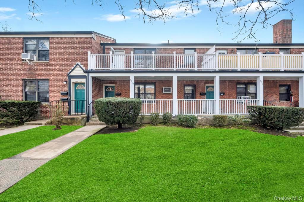 196-72 69th Ave # 1 FL, Fresh Meadows, NY 11365