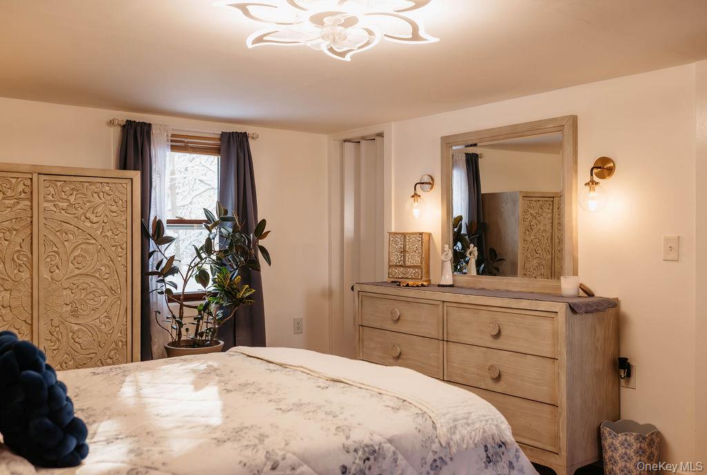 1271 State Route 208, Wallkill, NY 12589