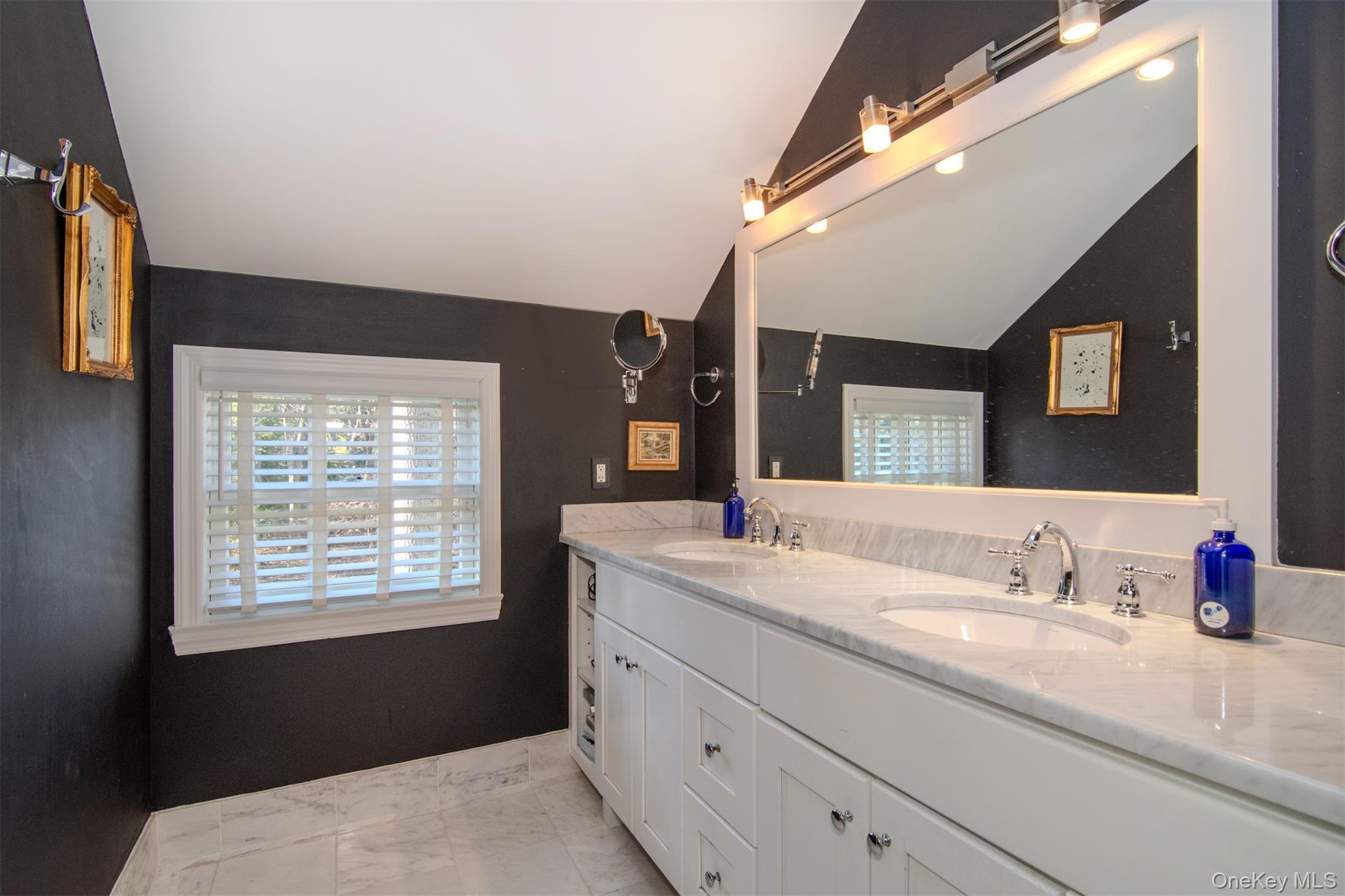 16 Bertha Place, Irvington, NY 10533