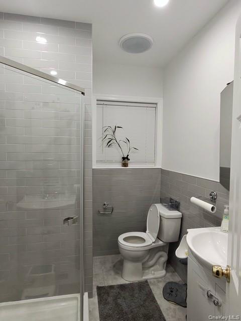 24 Whaley Street, Freeport, NY 11520