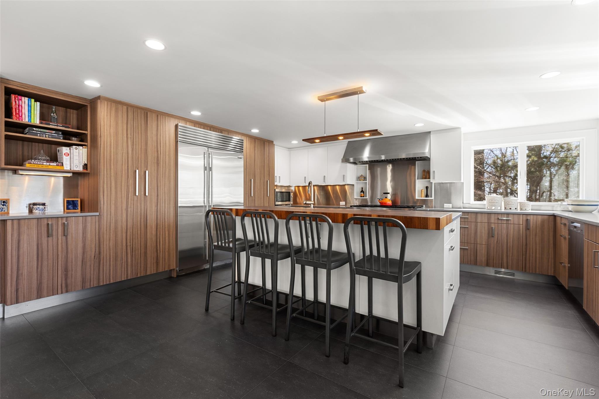 4 Trails End, Rye, NY 10580