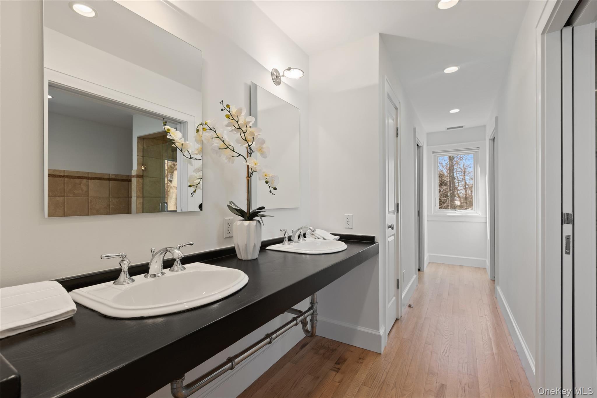 4 Trails End, Rye, NY 10580