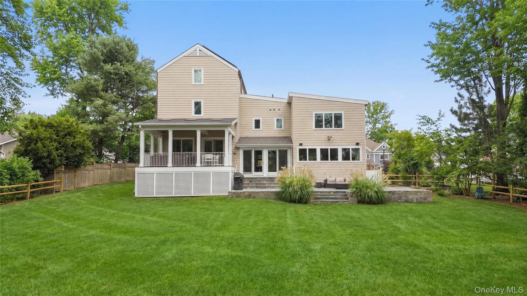 4 Trails End, Rye, NY 10580