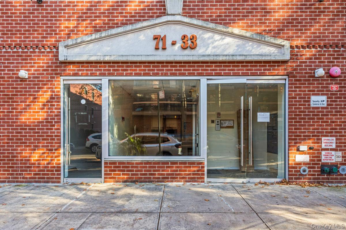 71-33 162nd Street # B, Fresh Meadows, NY 11365