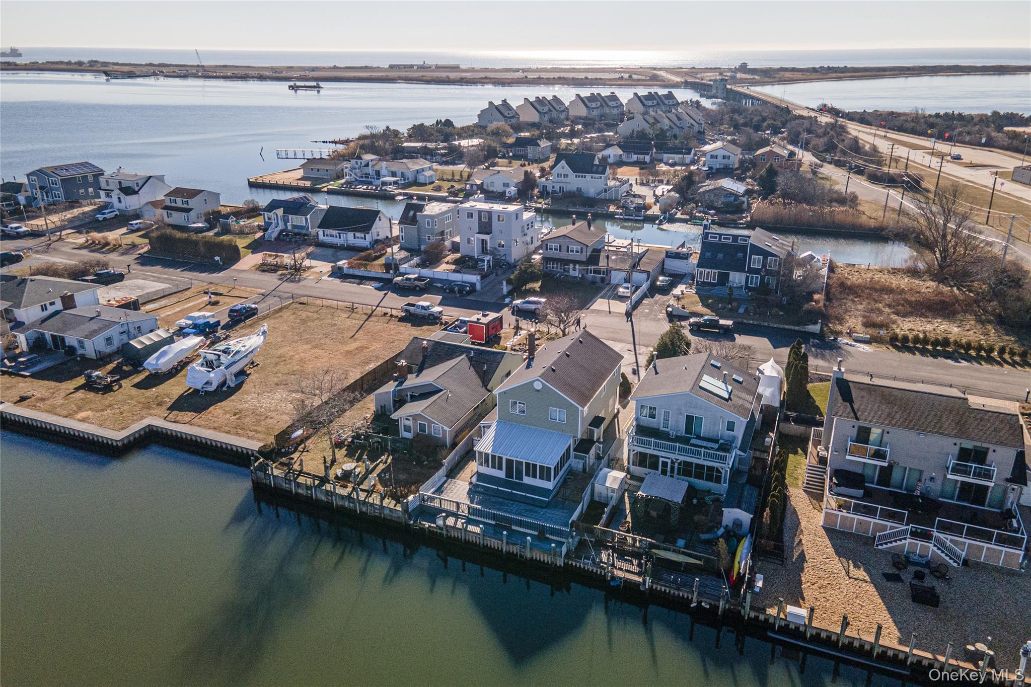 15 Roneck Court, Shirley, NY 11967