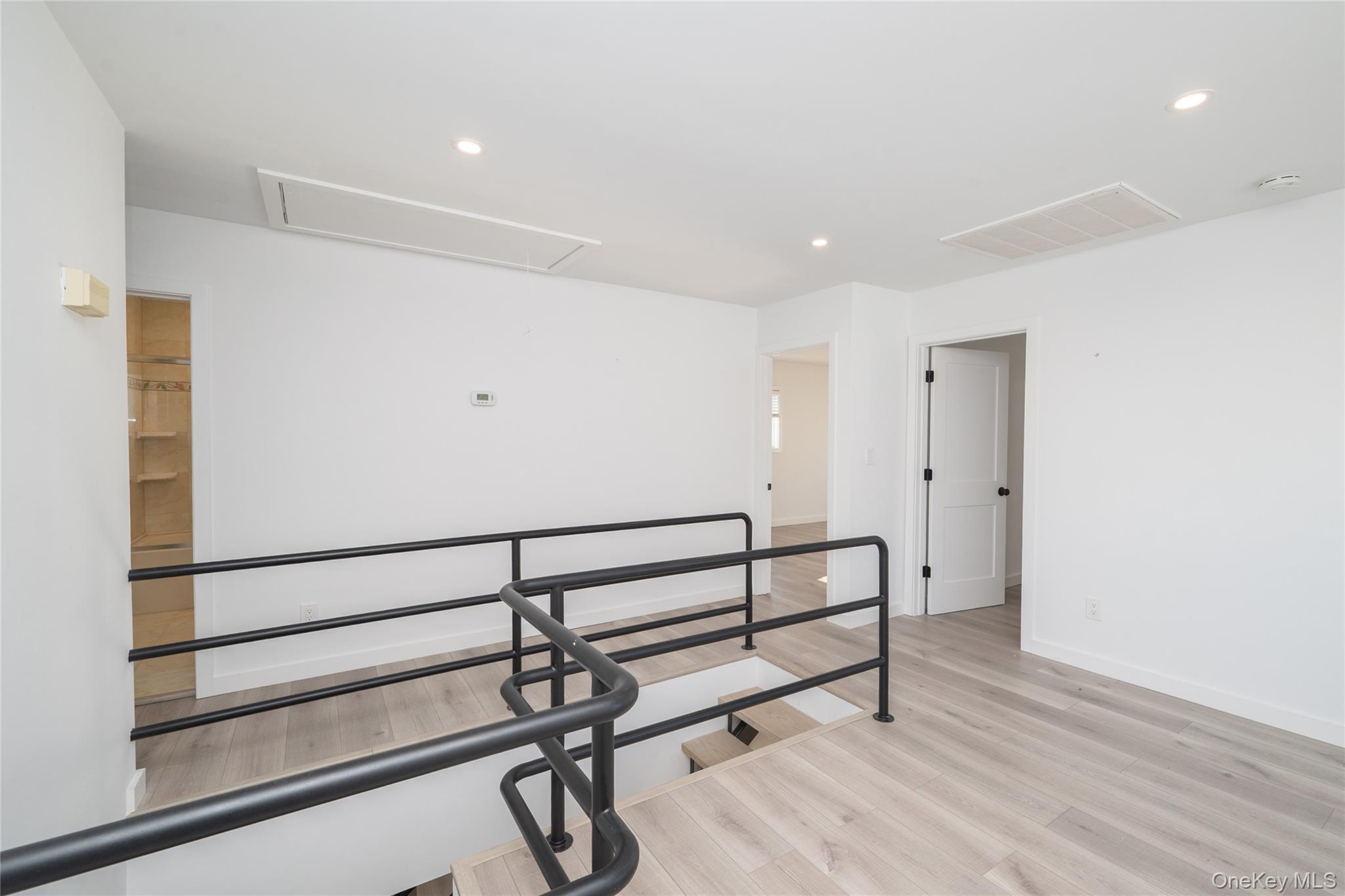 15 Roneck Court, Shirley, NY 11967