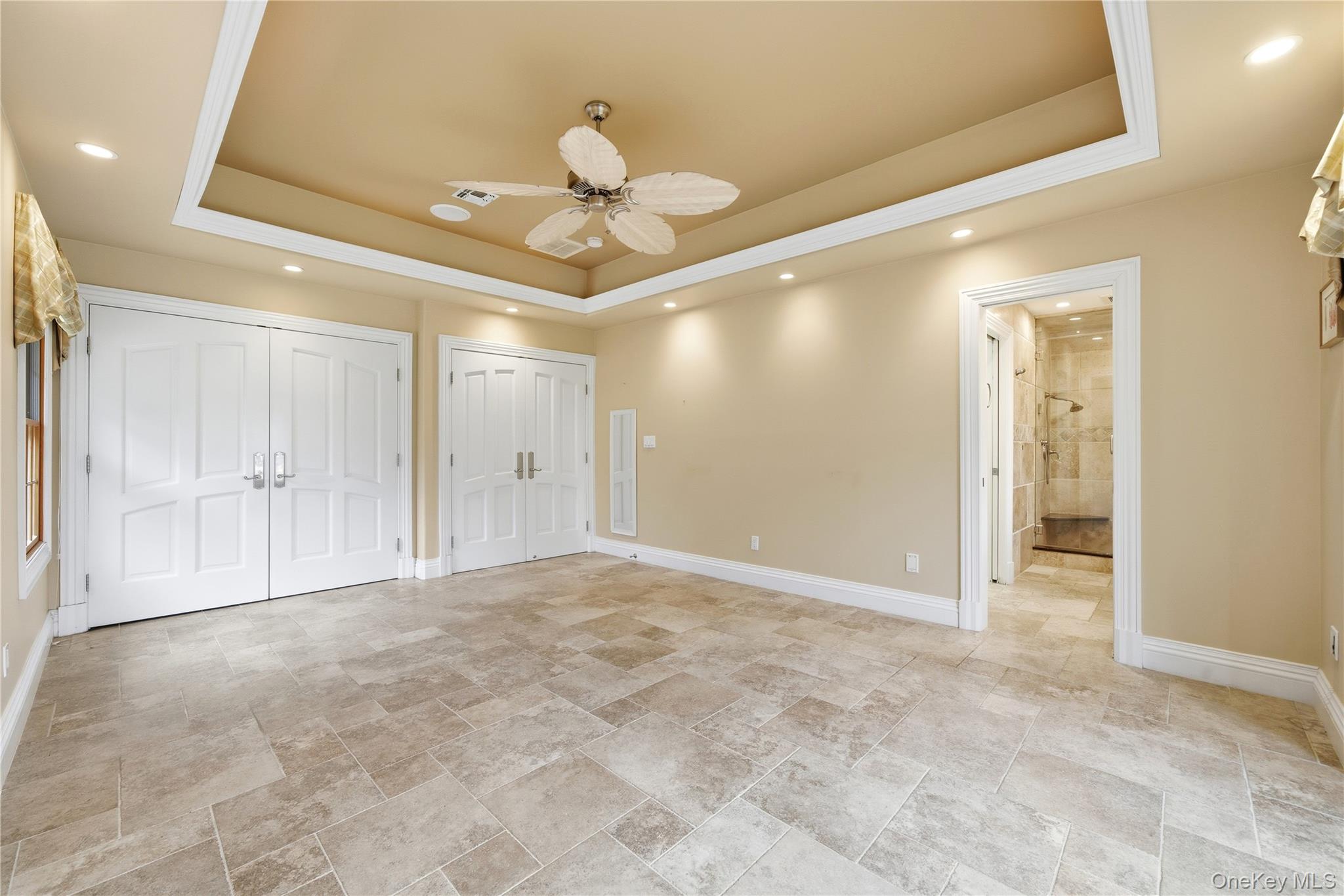 31 Admirals Drive E, Bay Shore, NY 11706