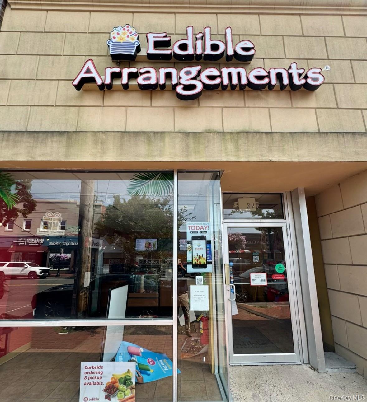 326 Main street, Huntington, NY 11743