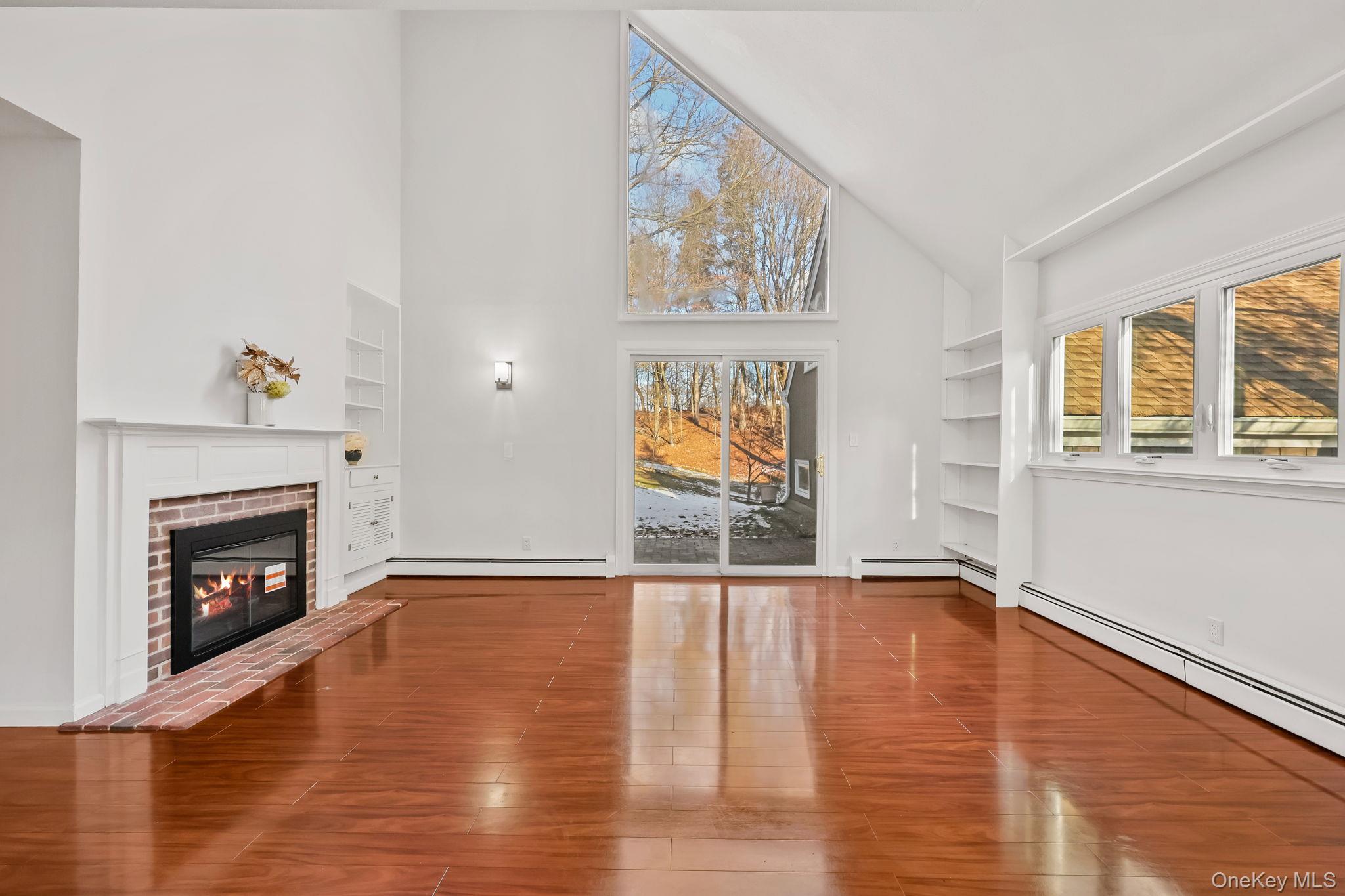 11 Pondview Close, Chappaqua, NY 10514