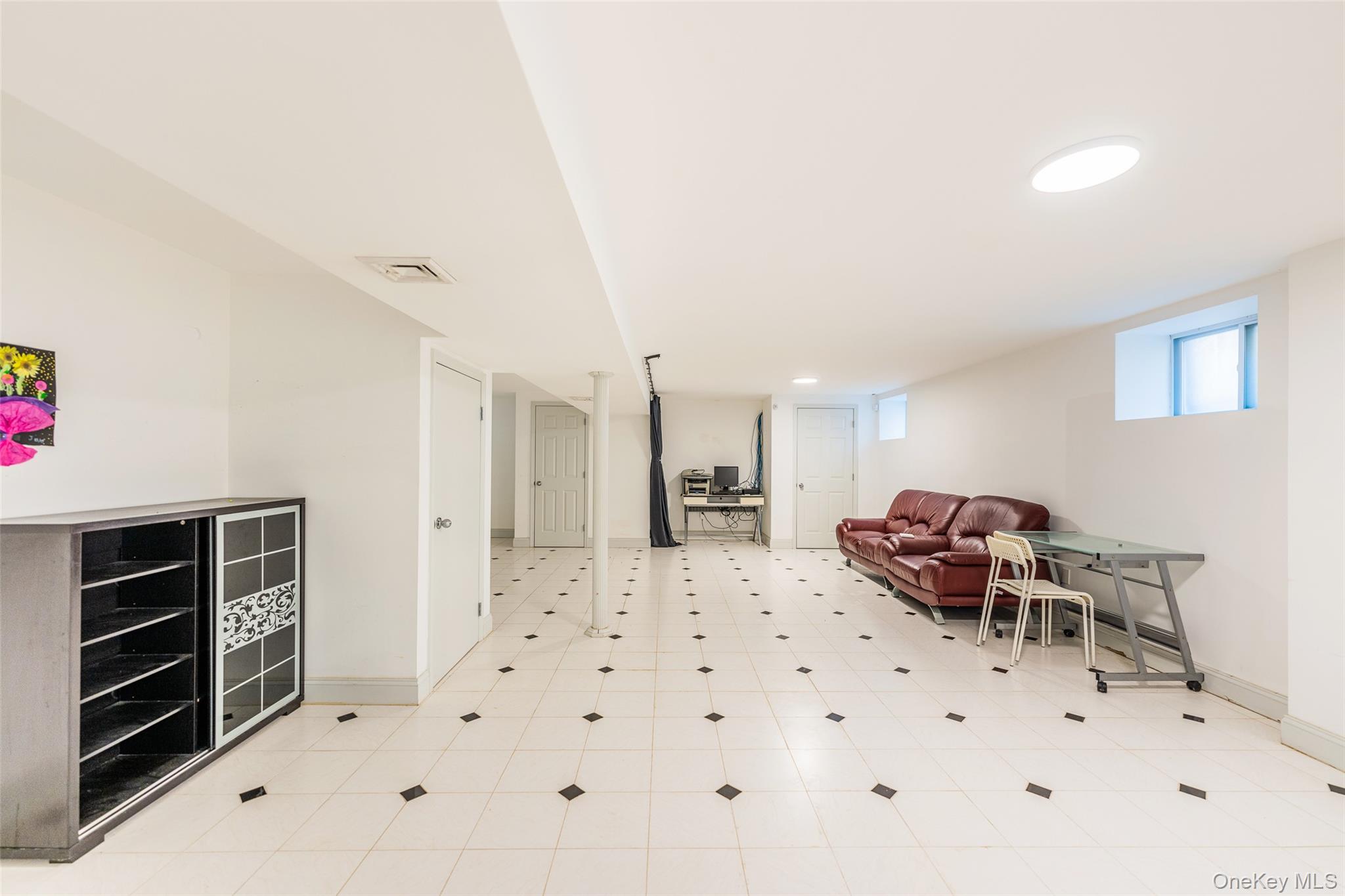 5312 199th Street, Fresh Meadows, NY 11365