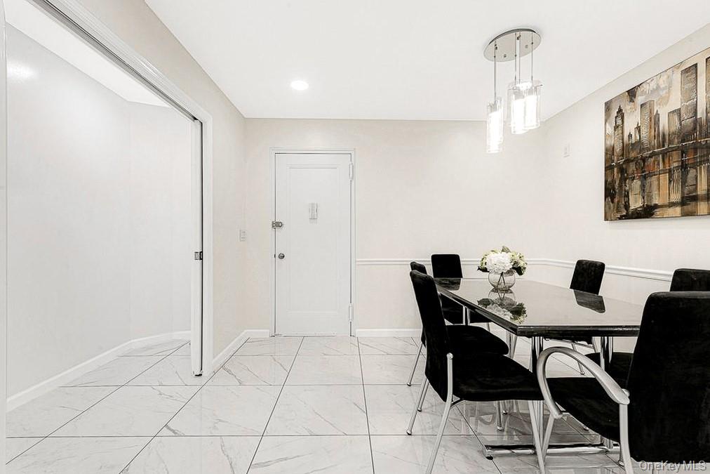 72-11 110th Street # 1D, Forest Hills, NY 11375