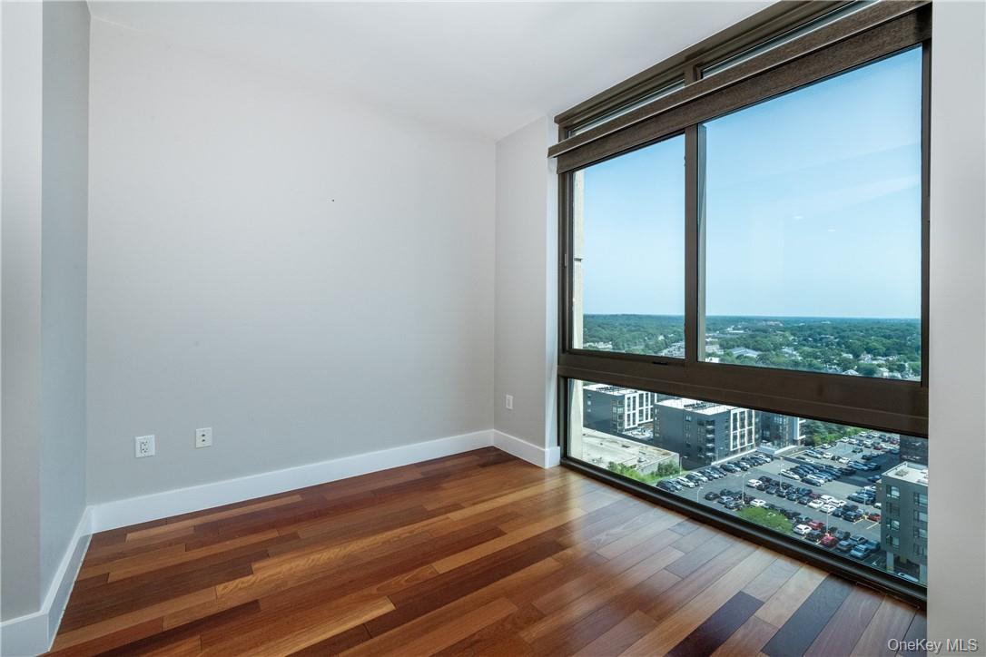 175 Huguenot Street # 1802, New Rochelle, NY 10801