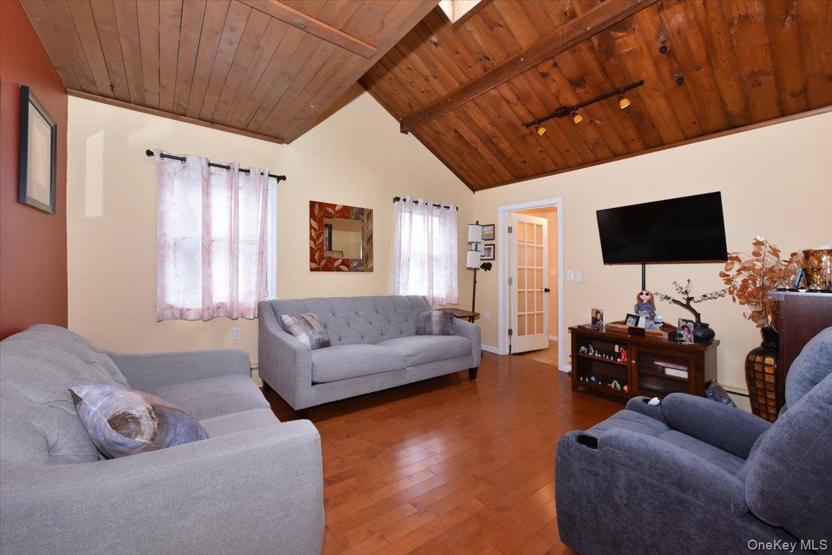 57 Jackson Place, Massapequa, NY 11758