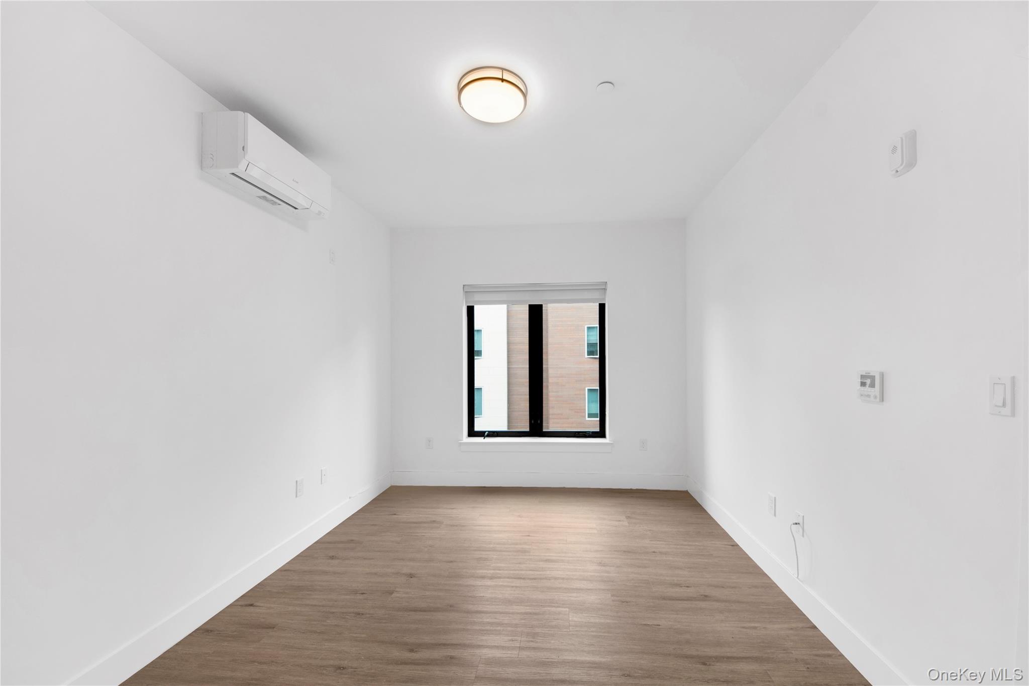 625 NORTH MACQUESTEN PARKWAY # 2B, Fleetwood, NY 10552