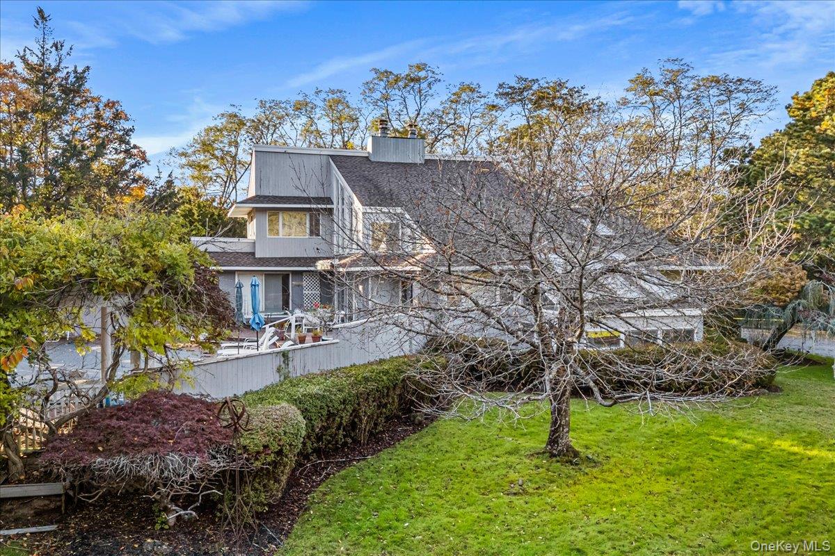 Westhampton, NY 11977