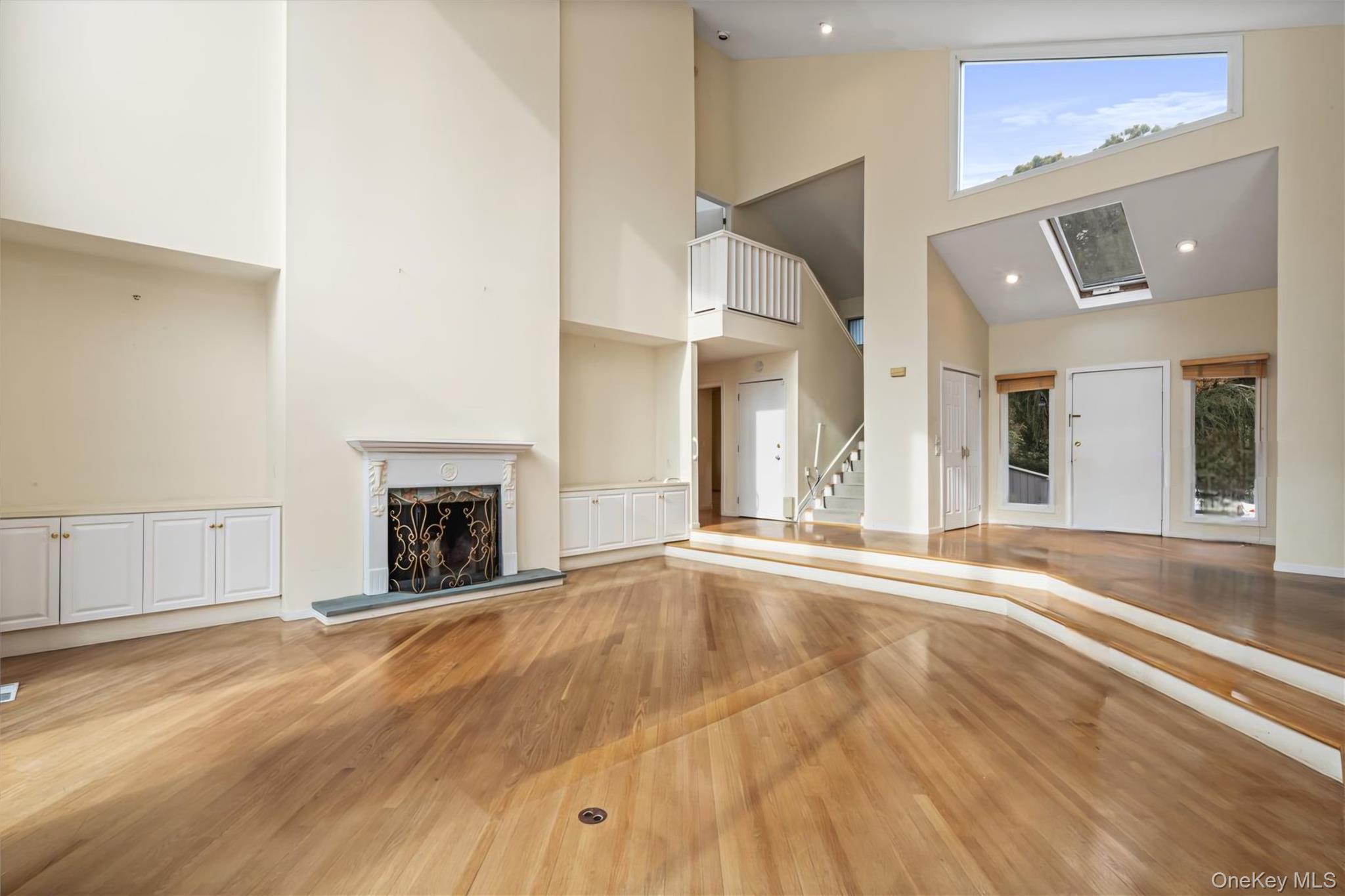 Westhampton, NY 11977