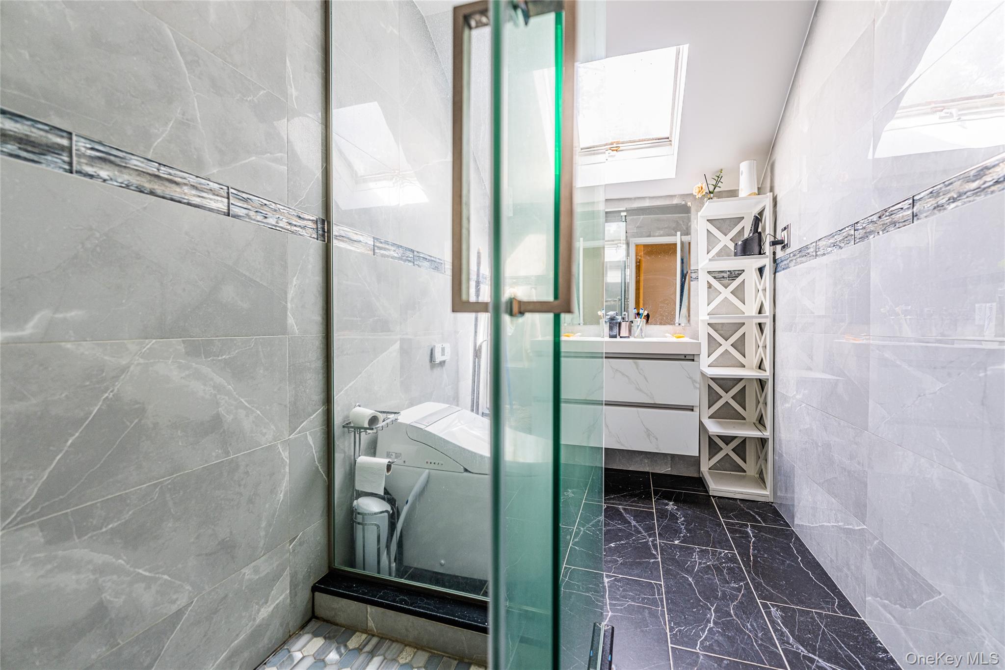 2 Summerwind Drive, Glen Head, NY 11545