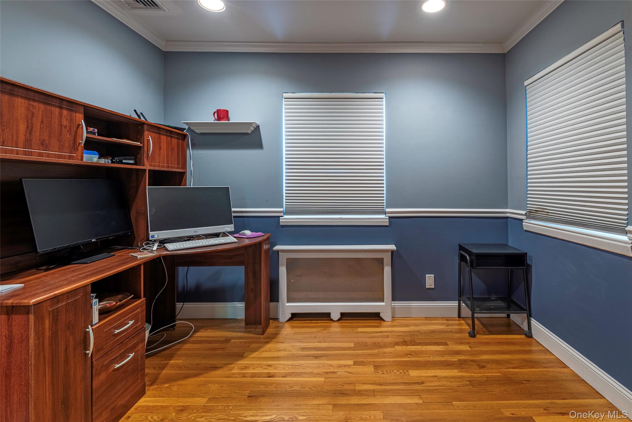 97 Gilmar Lane, Roslyn Heights, NY 11577