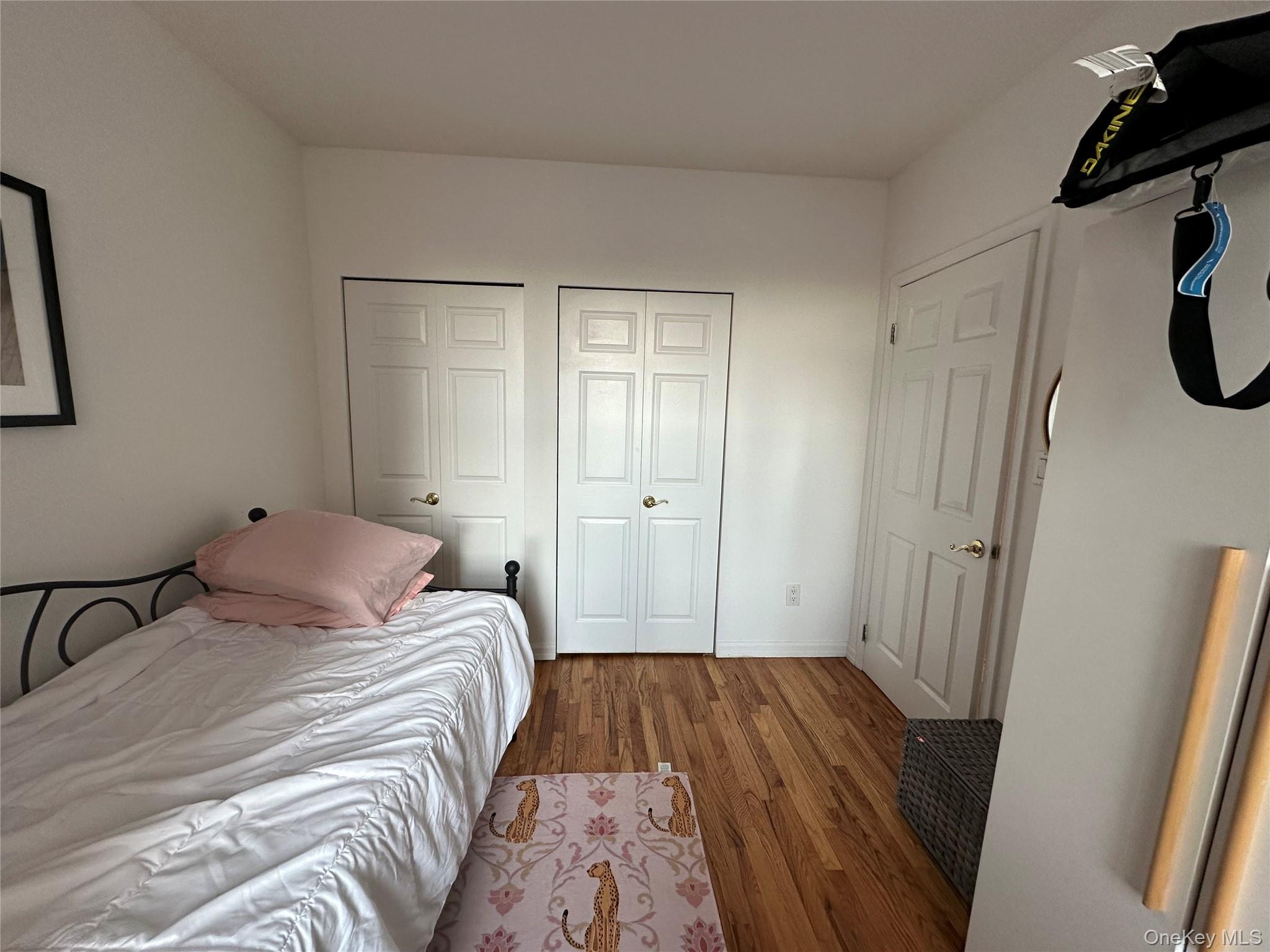 25 W Broadway # 105, Long Beach, NY 11561