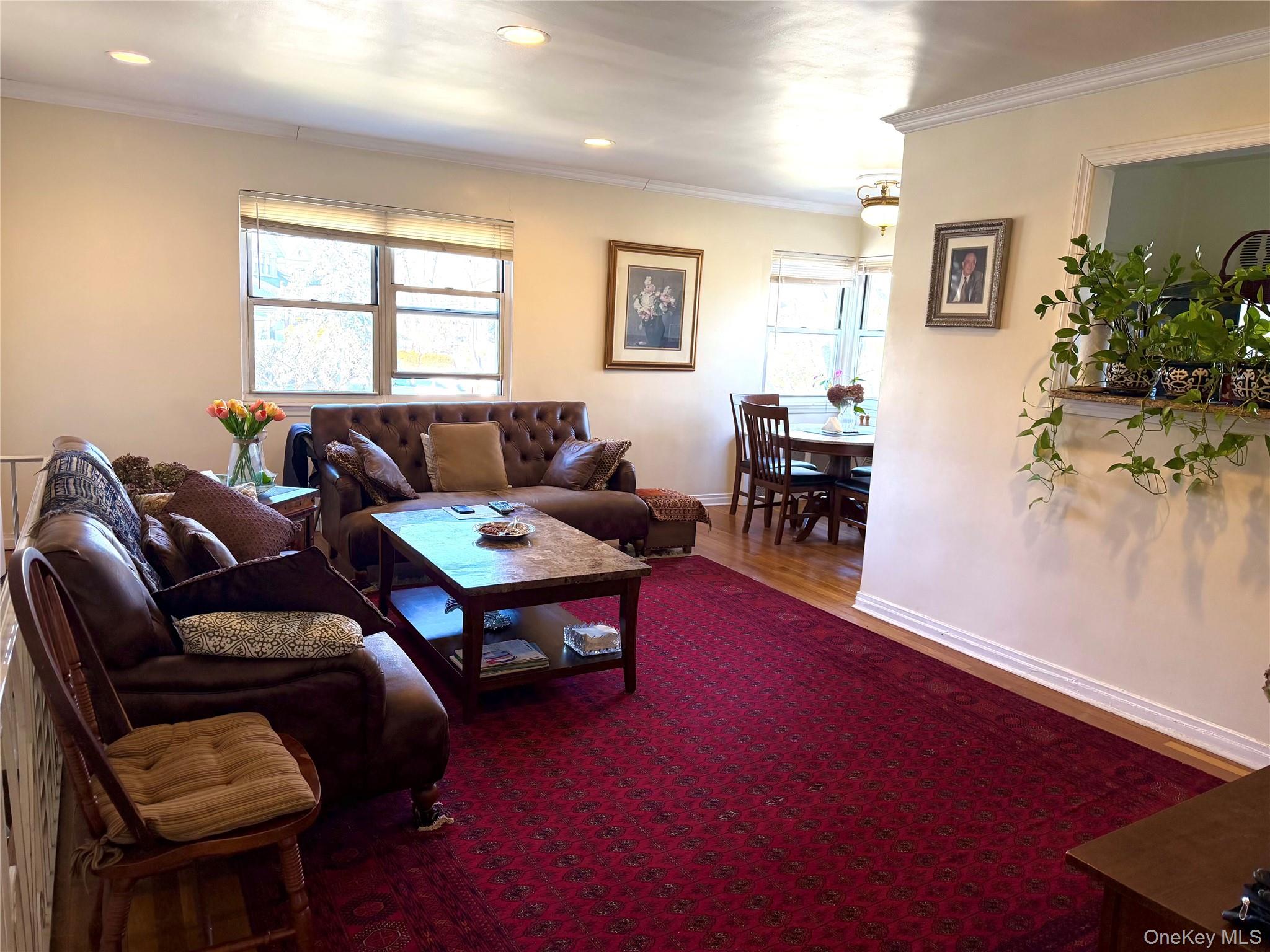 196-40 Pompeii Avenue # 2, Hollis, NY 11423