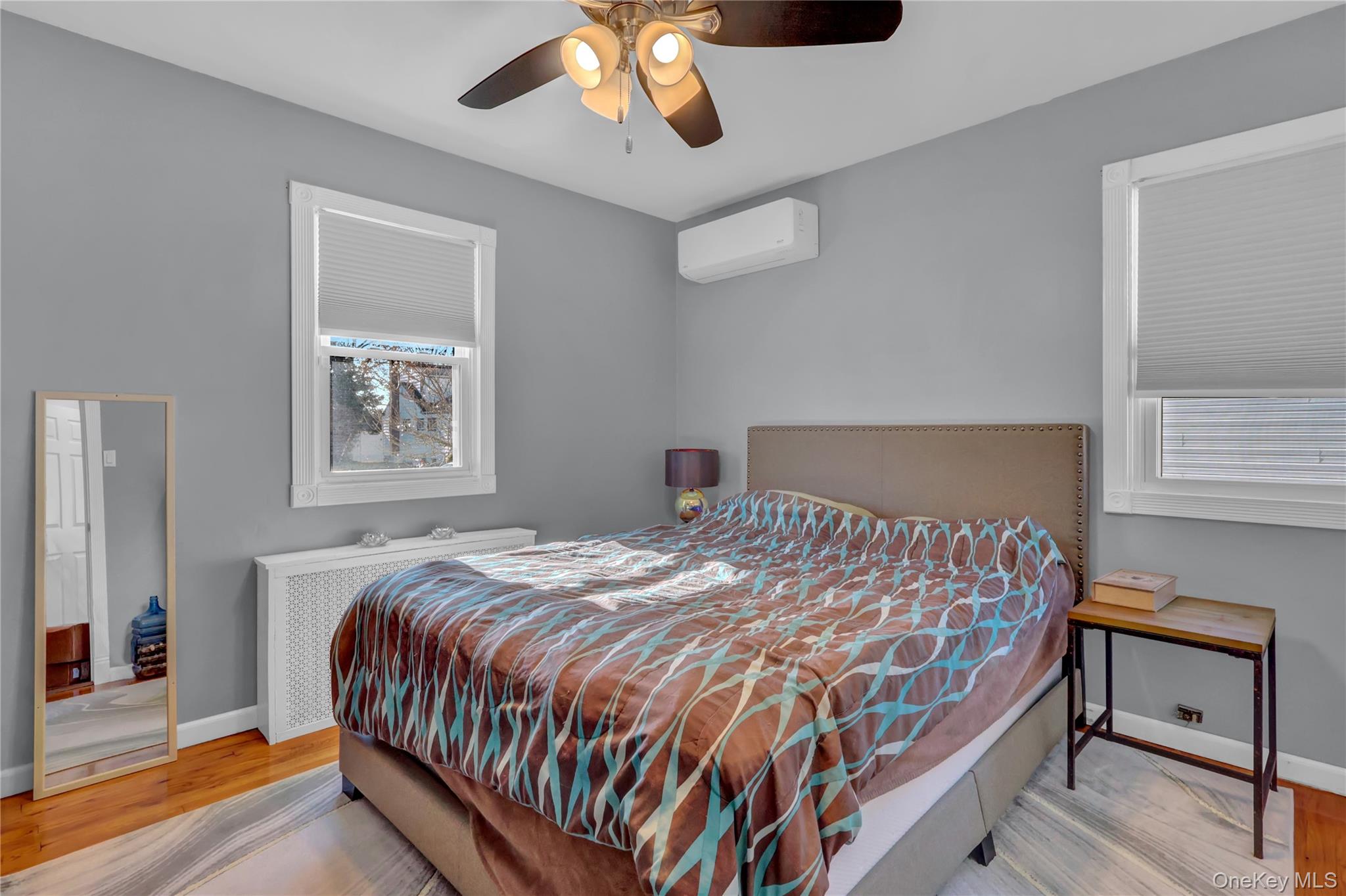 233 Sears Road, West Islip, NY 11795