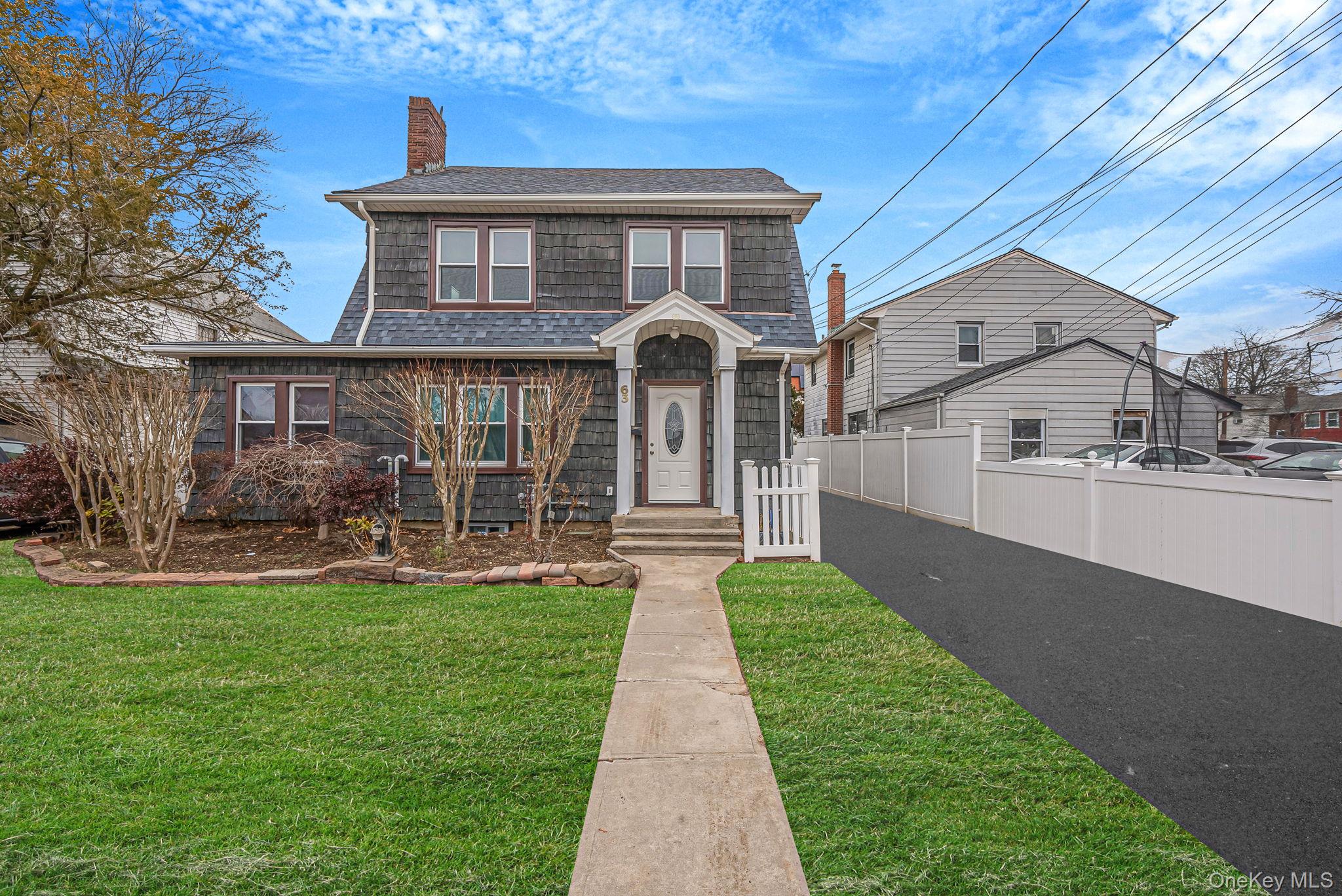 63 Devon Road, Hempstead, NY 11550