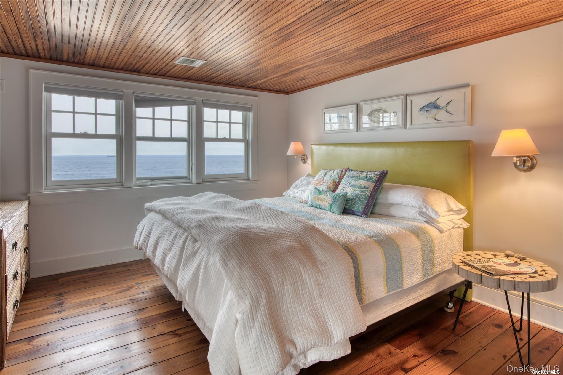 2100 Youngs Road, Orient, NY 11957