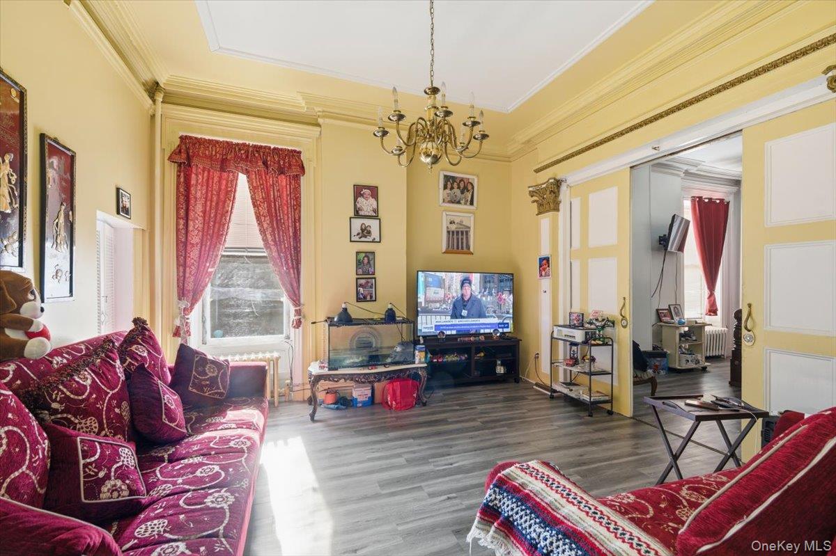 2523 Woodhull Avenue, Bronx, NY 10469