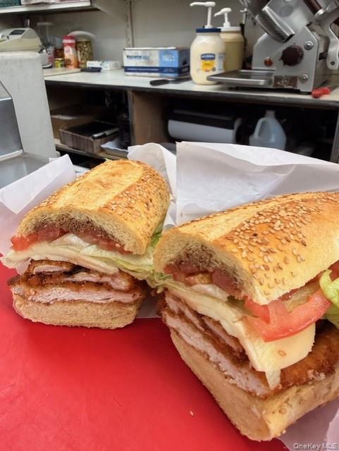 160 Jericho Turnpike, Mineola, NY 11501