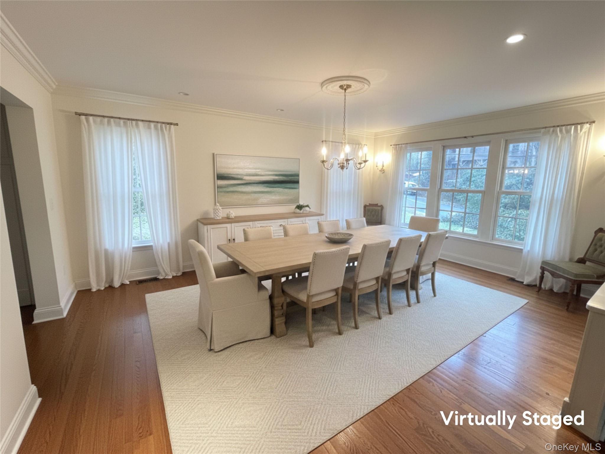 214 Downing Avenue, Sea Cliff, NY 11579