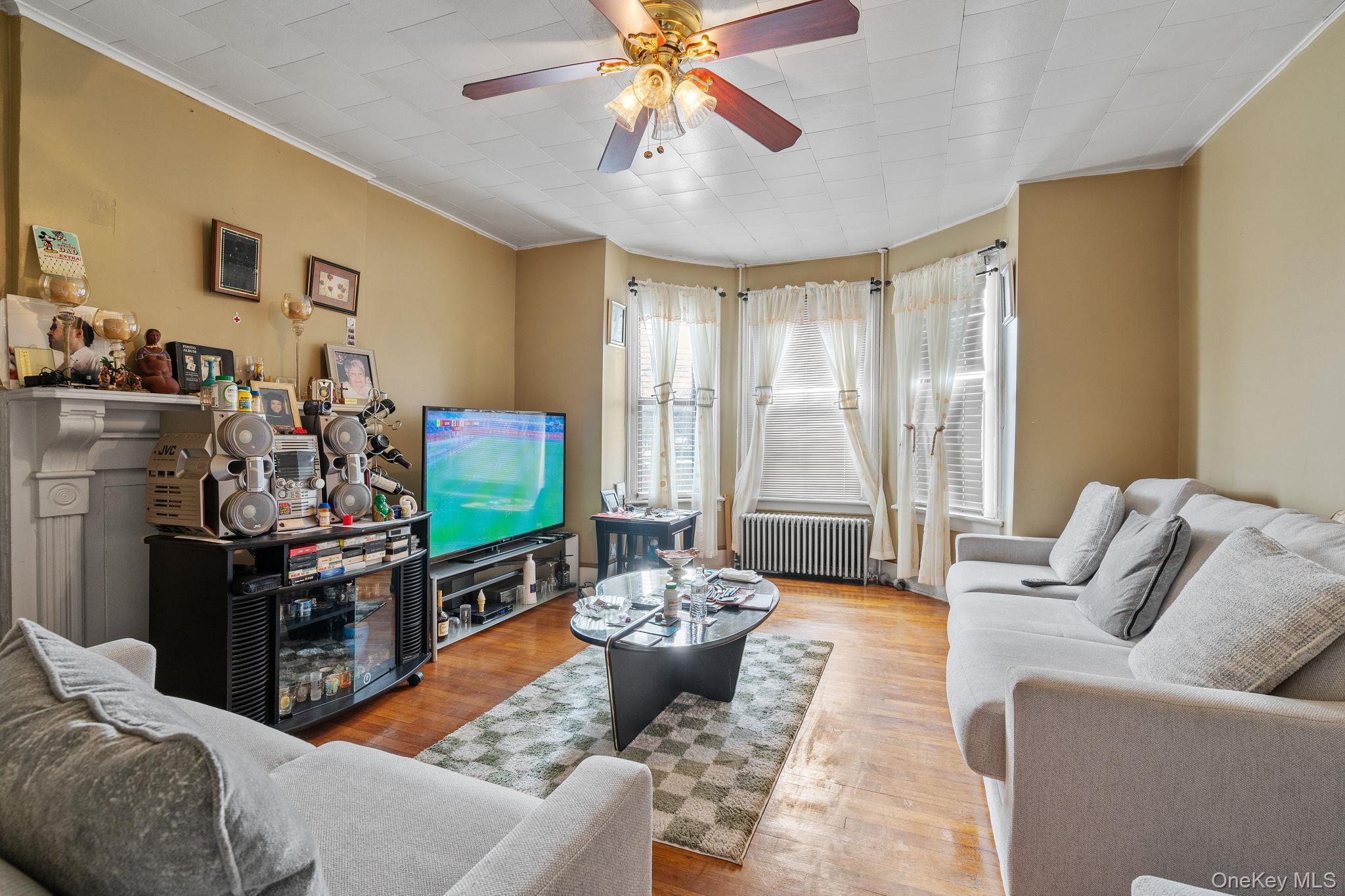 210 Renwick Street, Newburgh, NY 12550